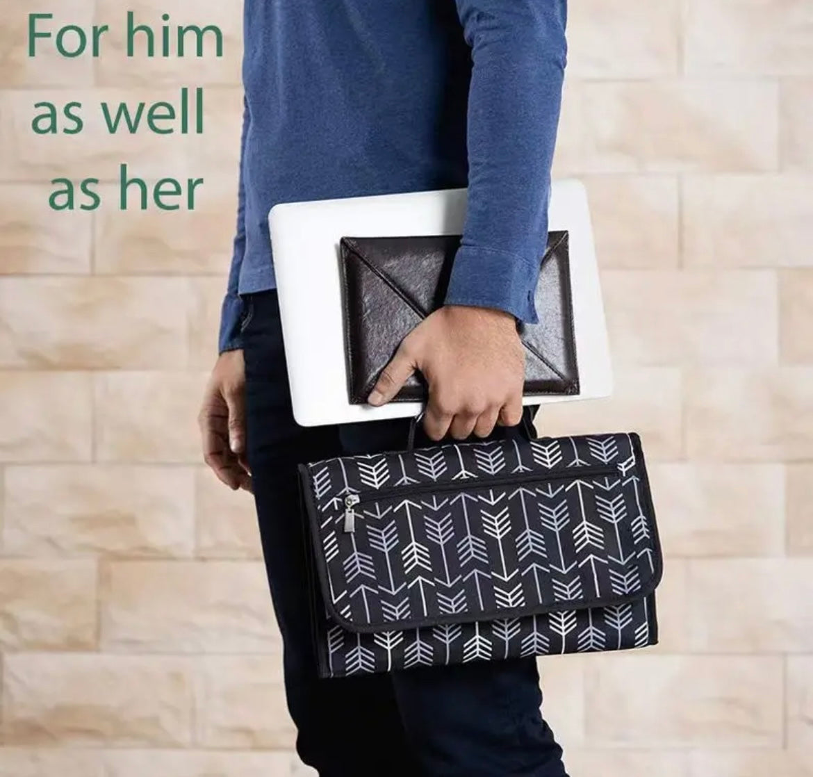 Portable diaper bag
