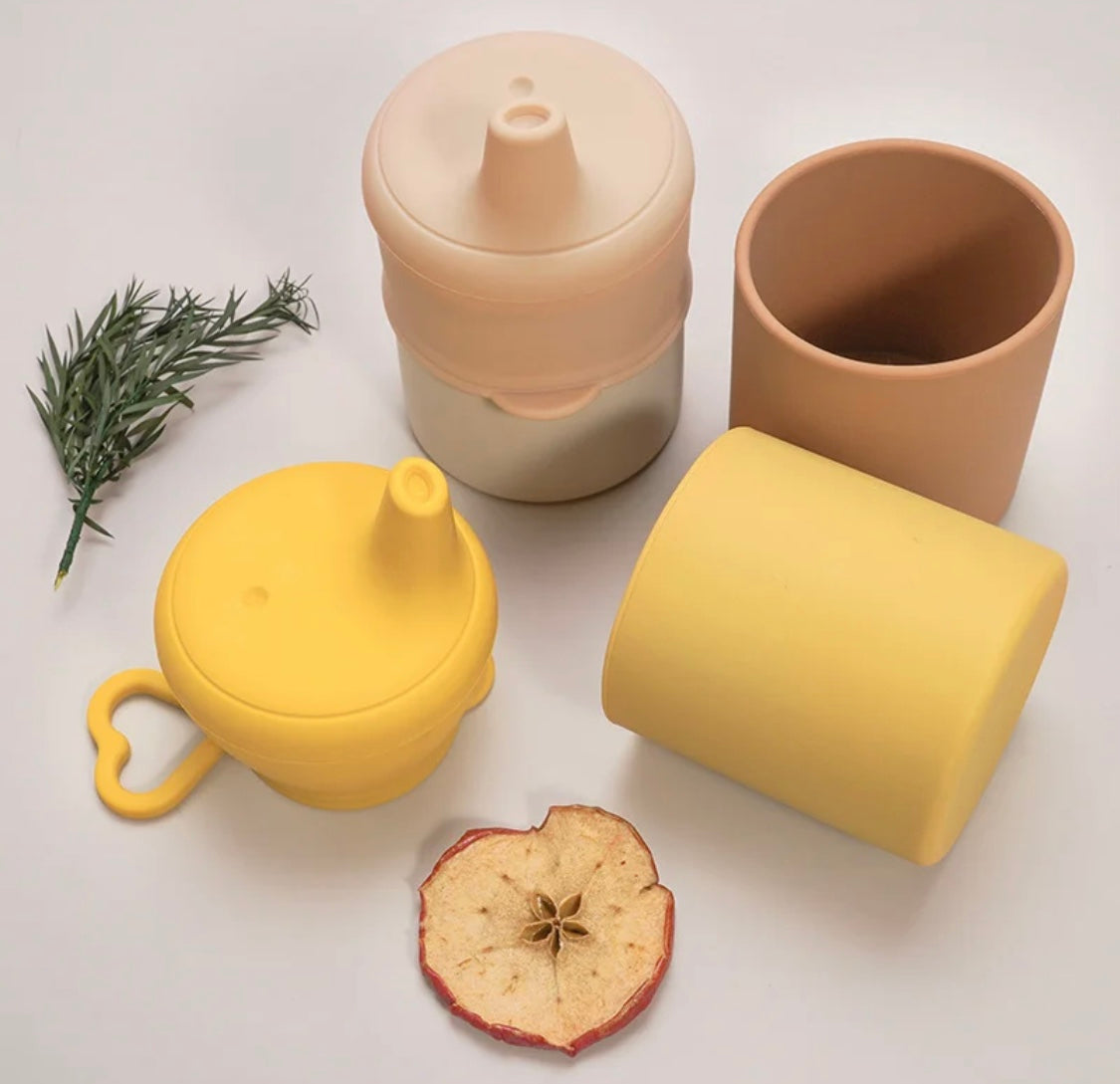 Sipping cup (Free for over45kd)