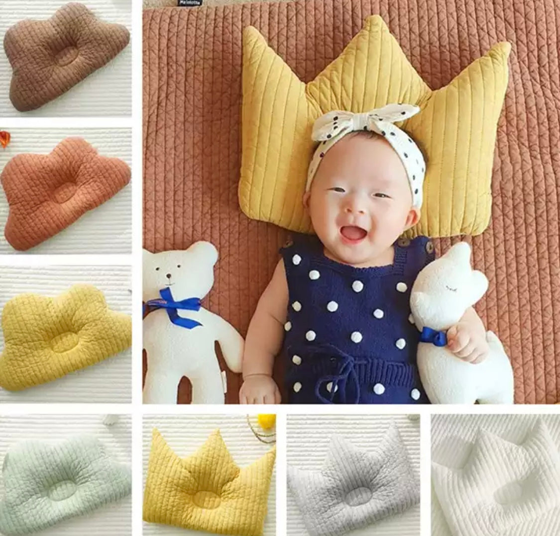 Crown pillow